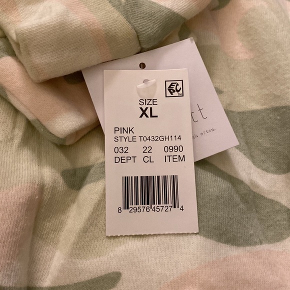 Girls joggers and sweatshirt - Picture 4 of 5